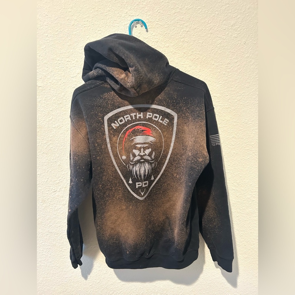 Bleach Dyed Hoodie Black Acid Wash Gildan Pullover Grunge Streetwear M - Picture 4 of 8